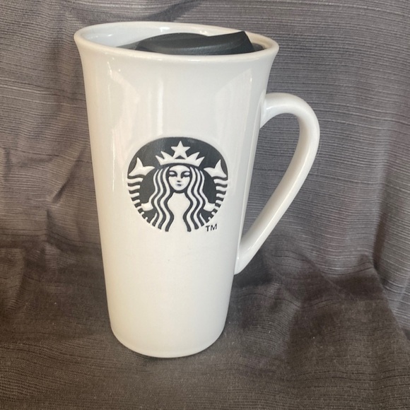 🍍 Starbucks Ceramic Mug with Lid 2013 White and Black 16 oz🍍 - Picture 1 of 4